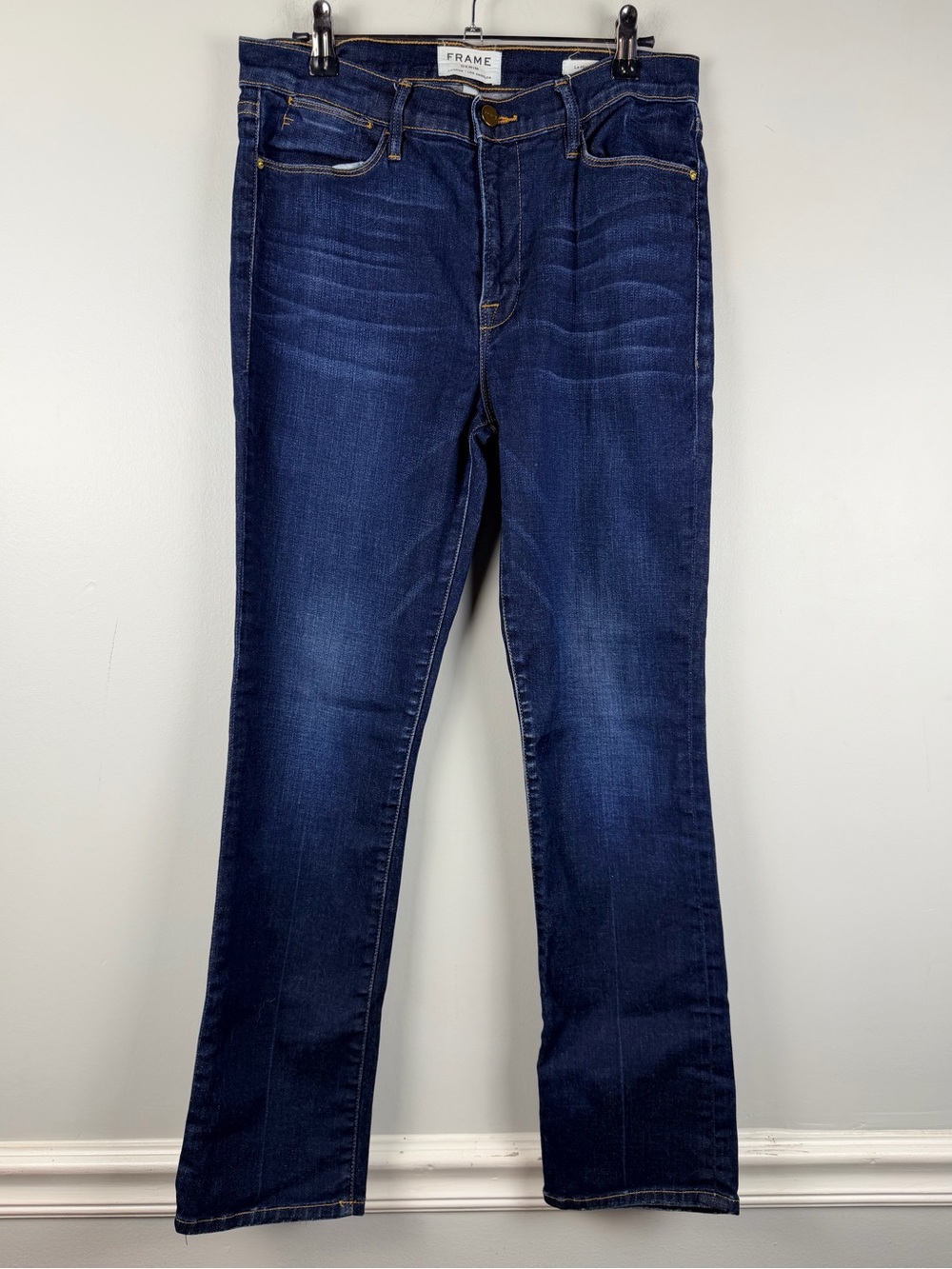 Frame le high straight leg jeans in Franklin dark wash size 30